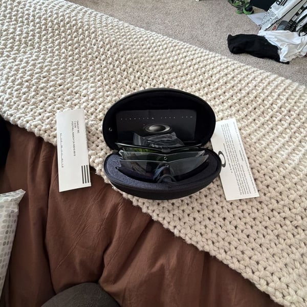 Oakley SI Ballistic M Frame 3.0 Array Sunglasses includes 3 tinted options 