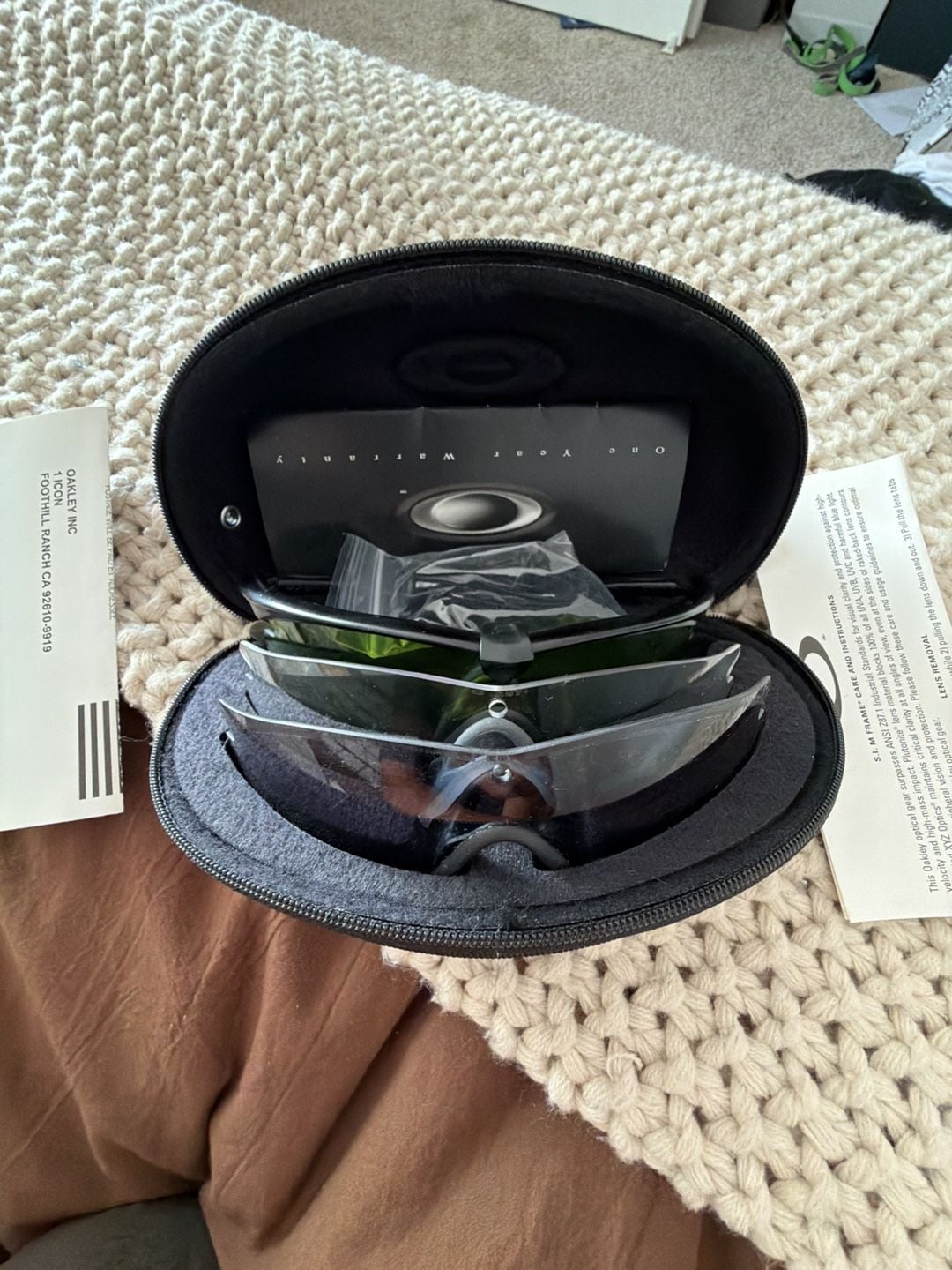 Oakley SI Ballistic M Frame 3.0 Array Sunglasses includes 3 tinted options 2