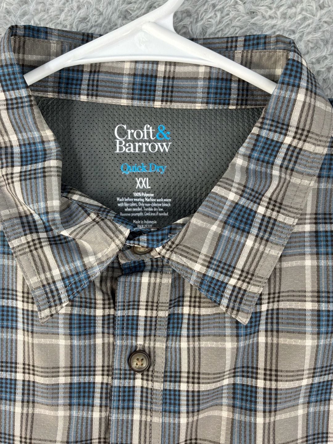 Bundle of (6) men’s shirts Size 2XL 19