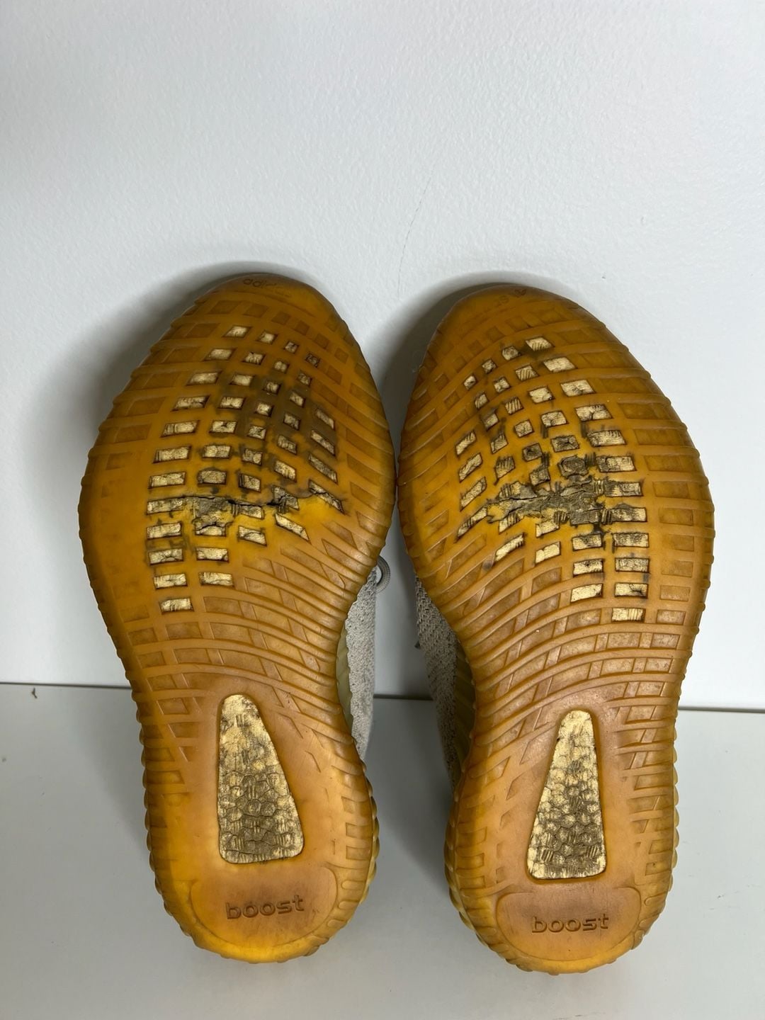 Adidas Yeezy Boost 350 V2 Size 10 Sesame Sneakers 7