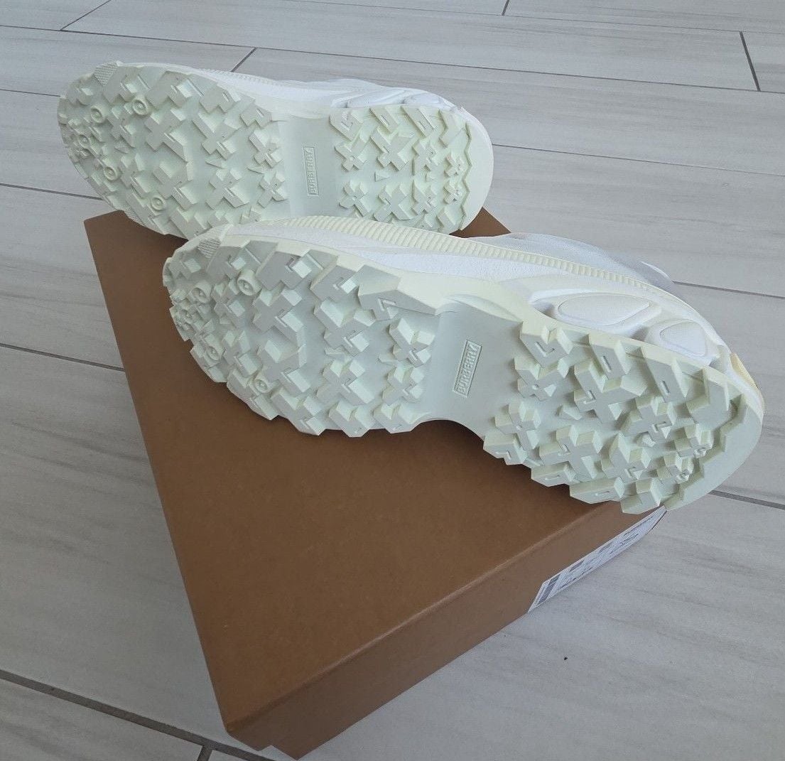 Product thumbnail 6
