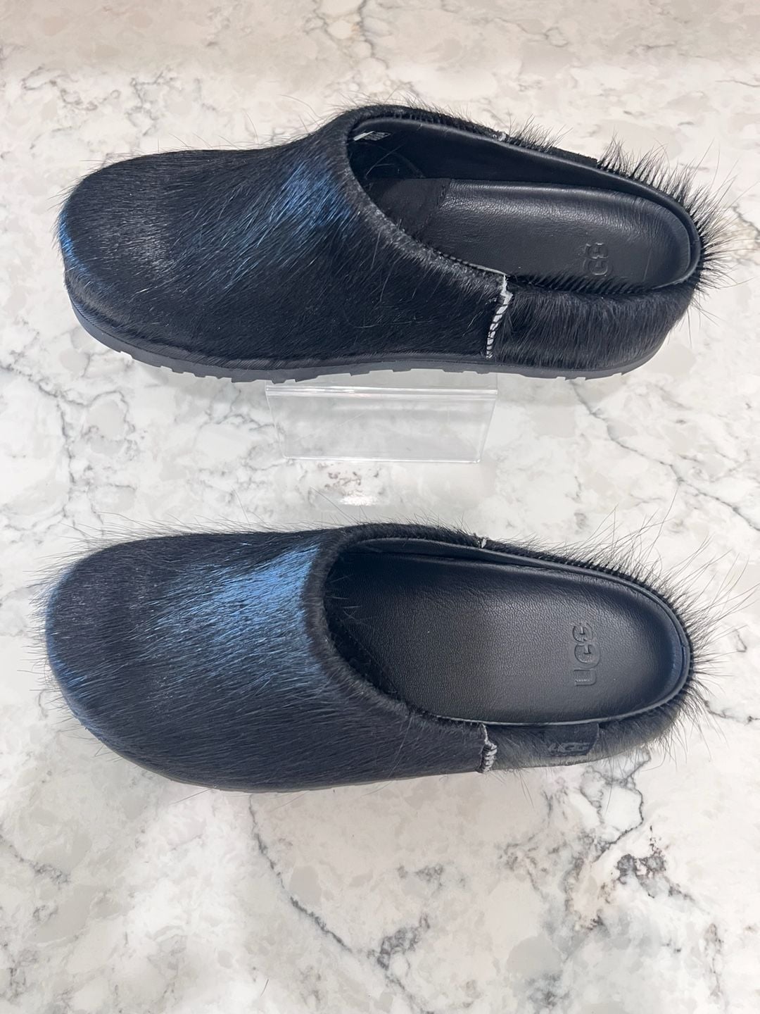 Ugg Otzo Calf Hair Clog Size 7 Black New with out Box 4