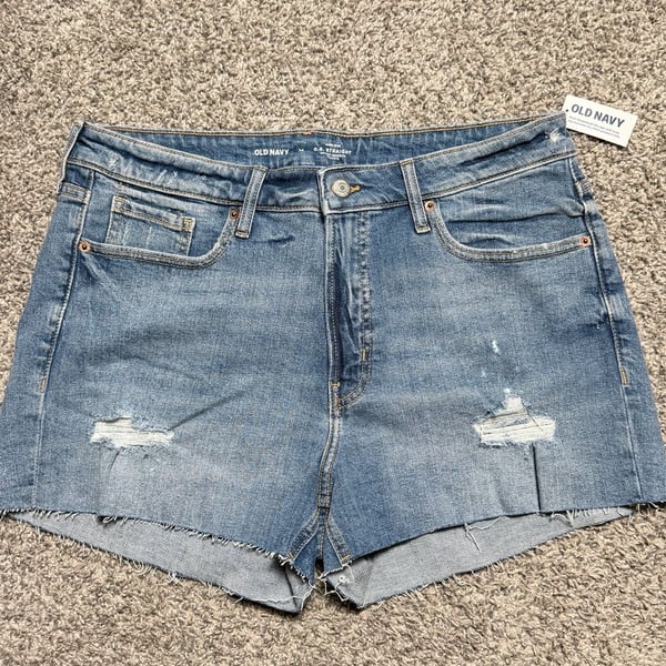 Old Navy High-Rise O.G. Straight Denim Shorts Size 14 Distressed