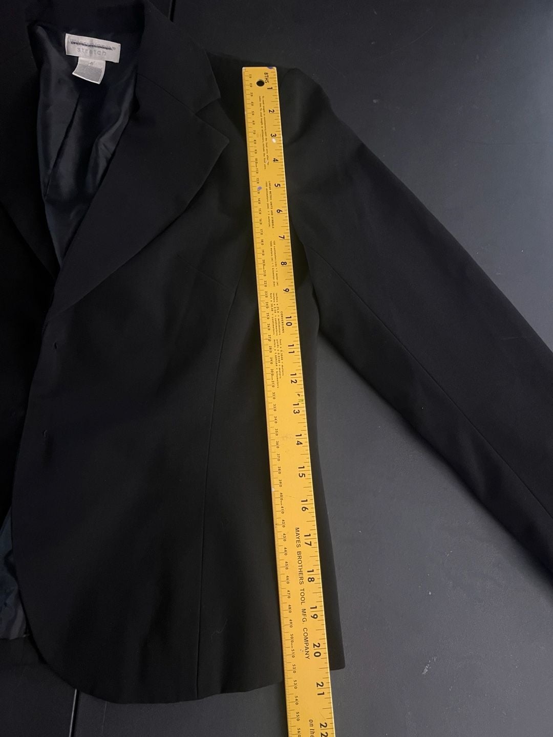 Woman’s Worthington Black Blazer Size 4 4
