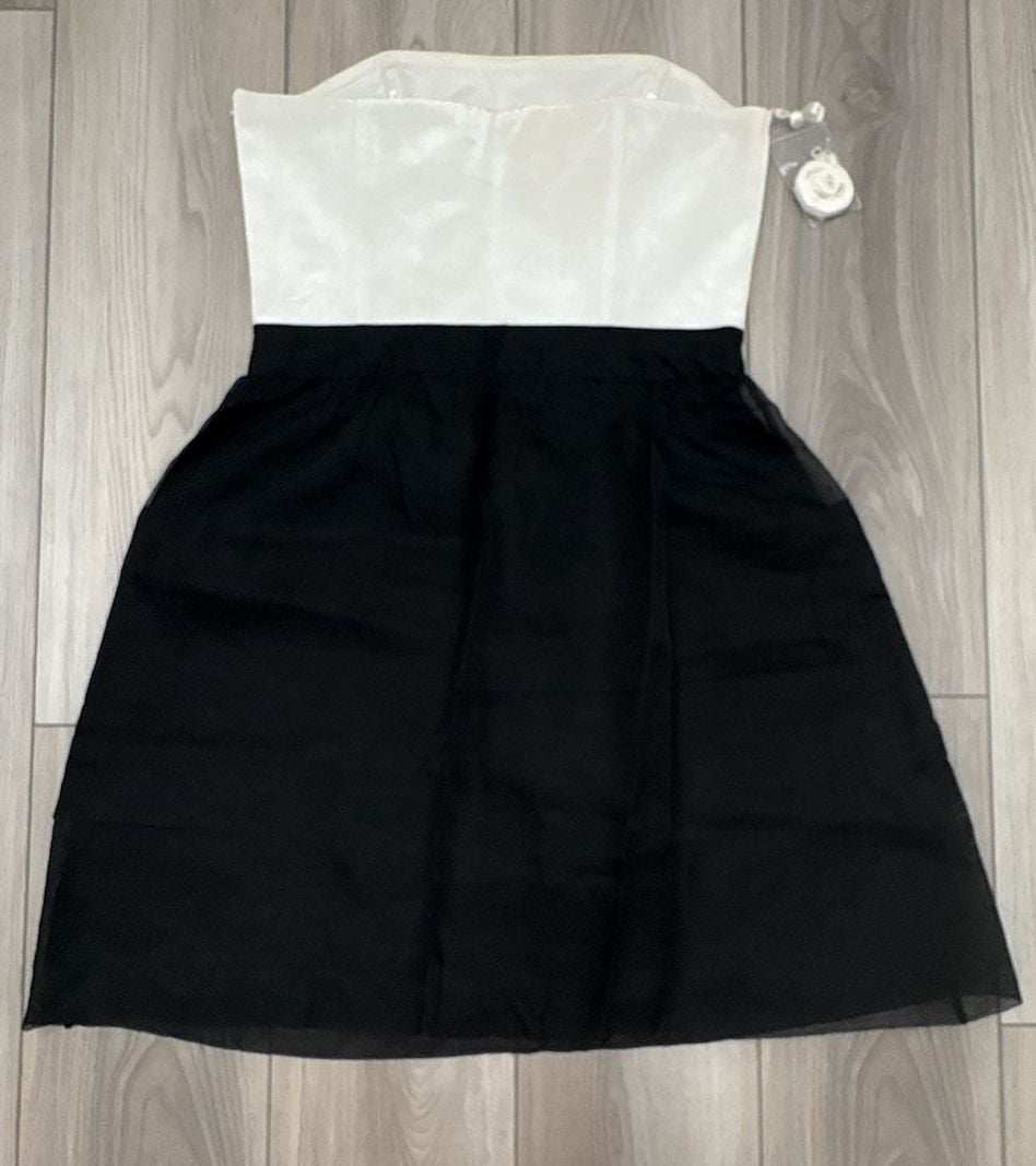 White House Black Market Dress Size 8 Strapless Fit And Flare 9