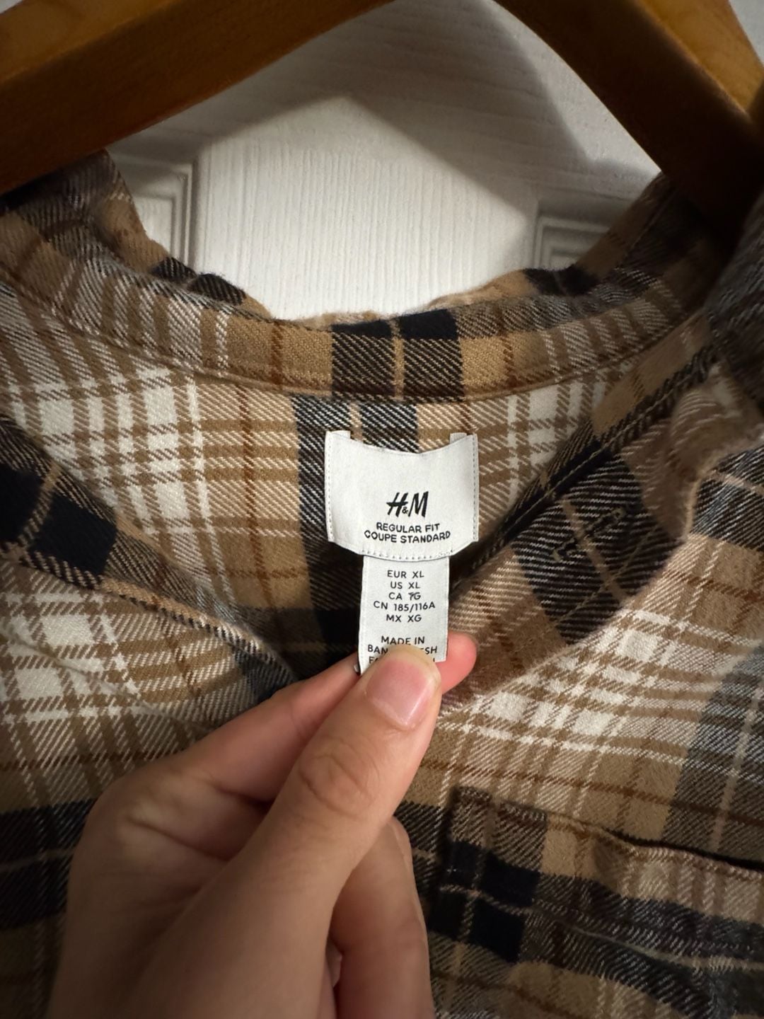 H&M Plaid Flannel Button Down Shirt Size XL Regular Fit Brown Black 4