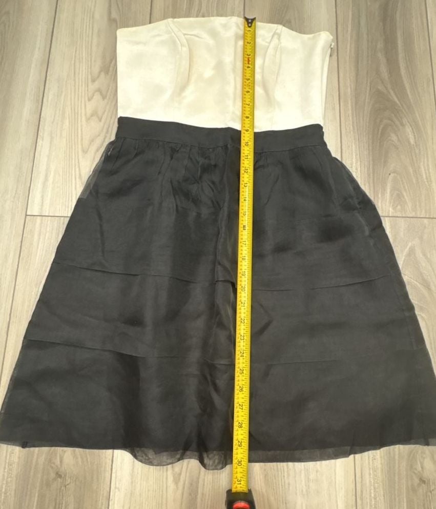 White House Black Market Dress Size 8 Strapless Fit And Flare 8