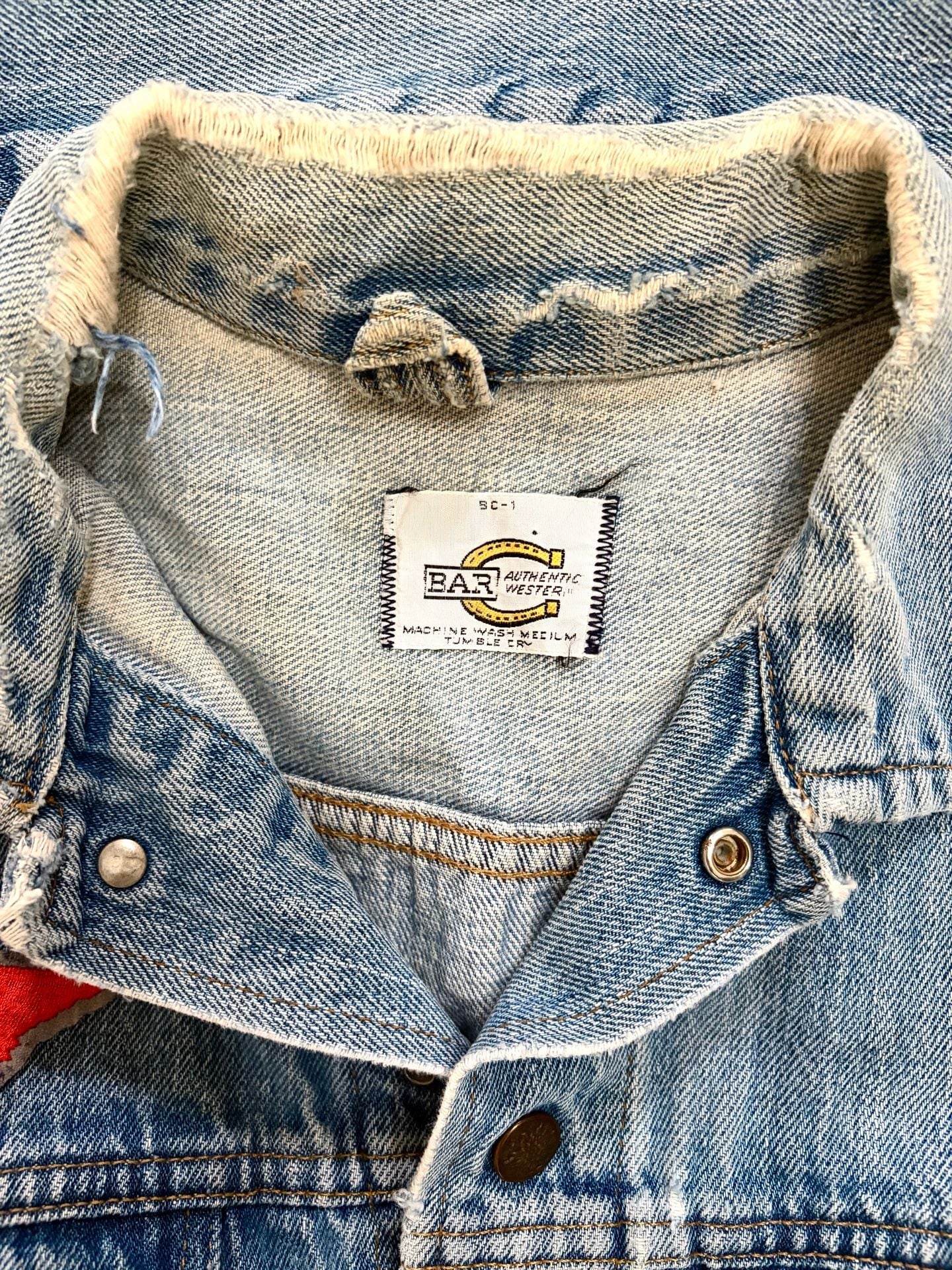 Bar C Authentic Western 1980s Denim Jacket Blue Wash Distressed Harley Davidson Patch 3
