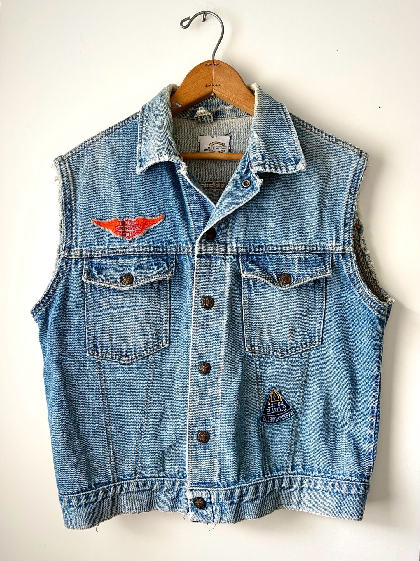 Bar C Authentic Western 1980s Denim Jacket Blue Wash Distressed Harley Davidson Patch 2