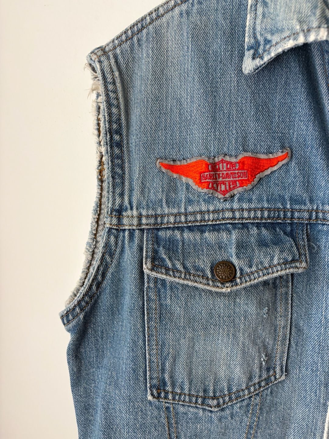 Bar C Authentic Western 1980s Denim Jacket Blue Wash Distressed Harley Davidson Patch 6