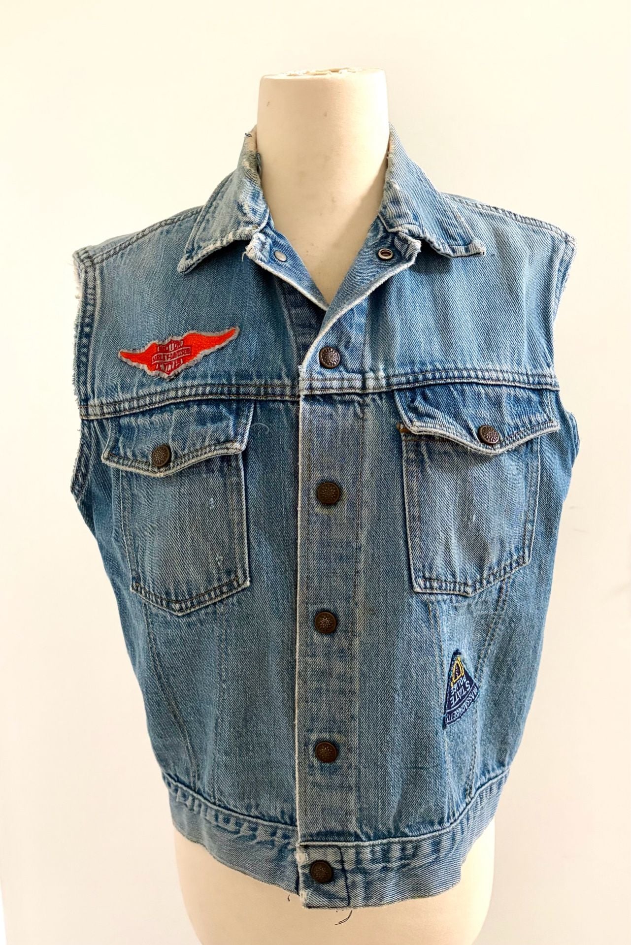 Bar C Authentic Western 1980s Denim Jacket Blue Wash Distressed Harley Davidson Patch 9
