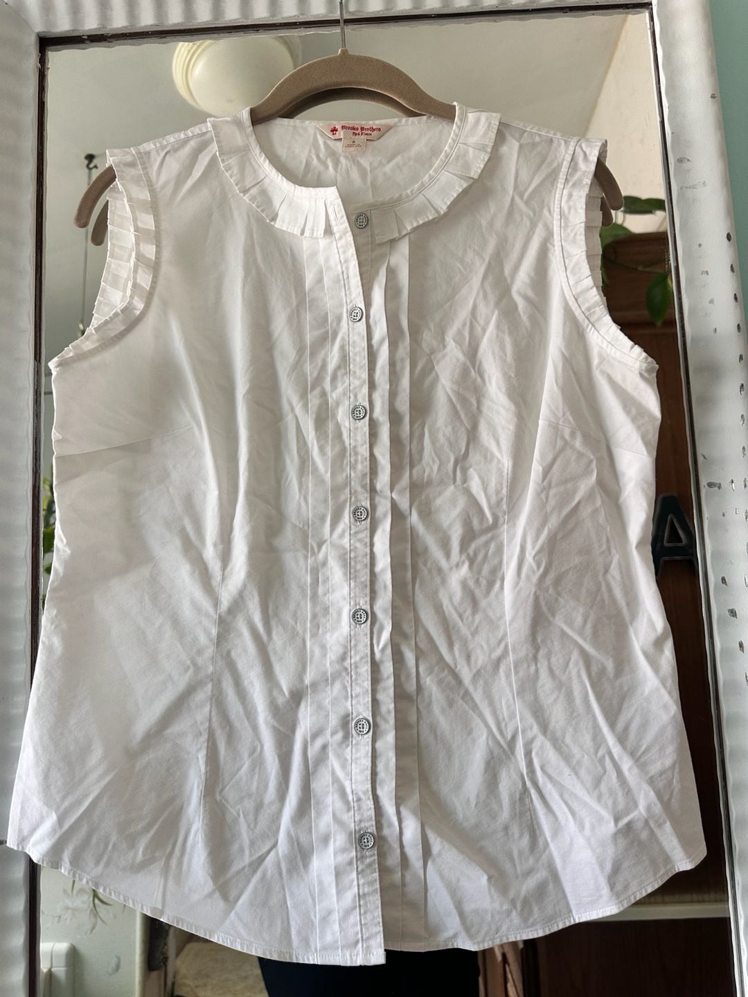 Brooks Brothers Red Fleece Sleeveless Ruffle Blouse Size 6 2