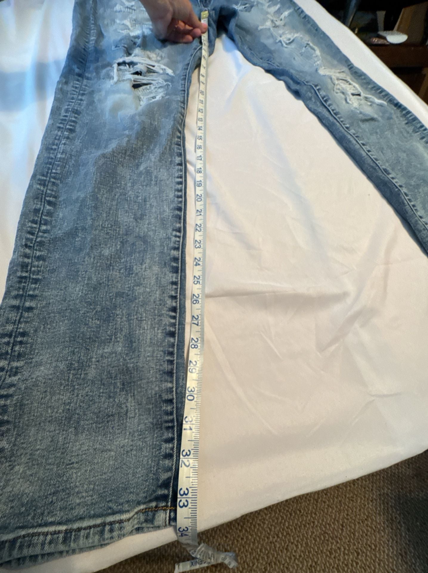 American Eagle Stacked Skinny Size 40x32 Distressed Acid Wash Jeans 7