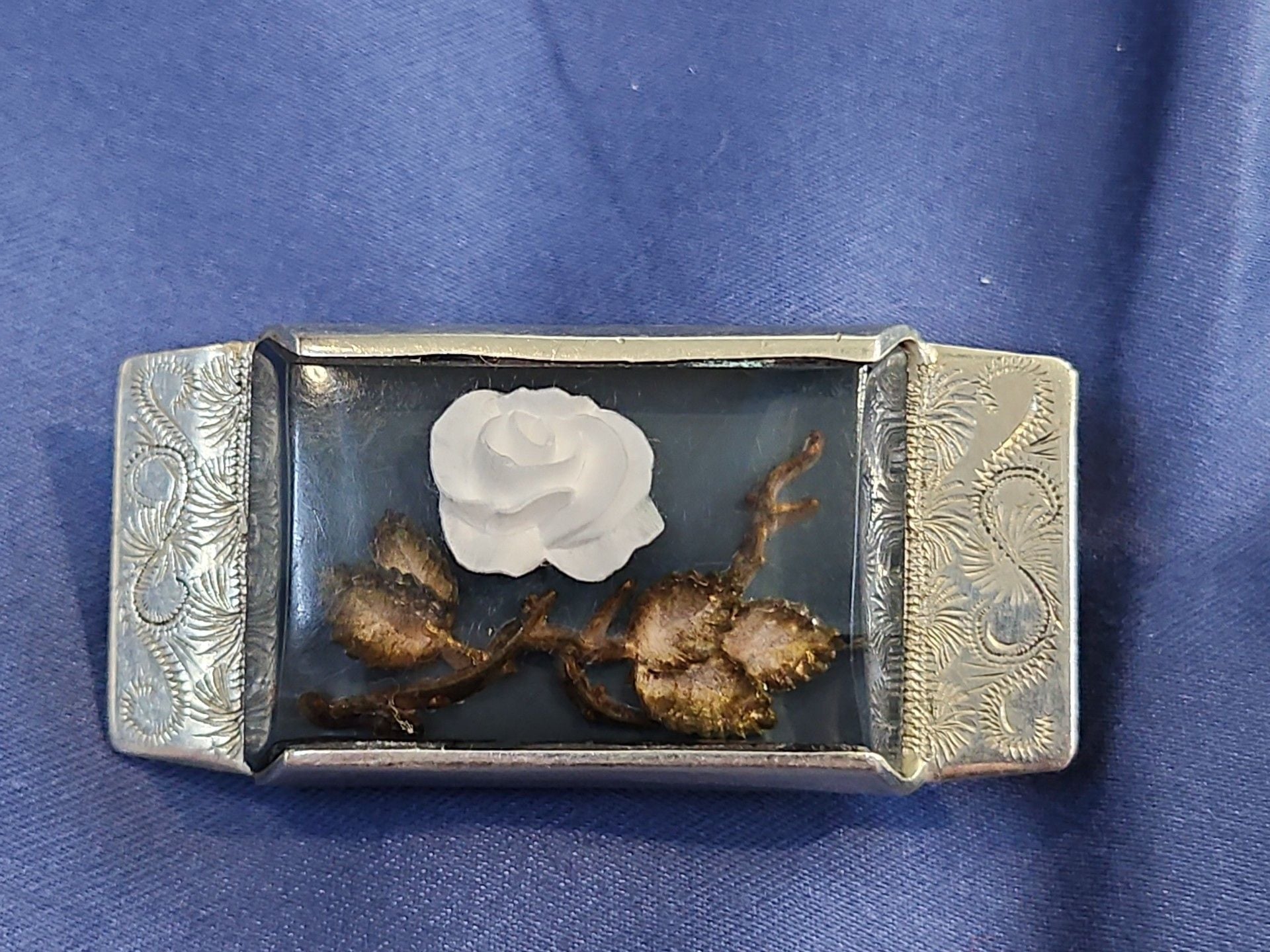 Vintage Handcrafted White Rose Belt Buckle Engraved Metal 1
