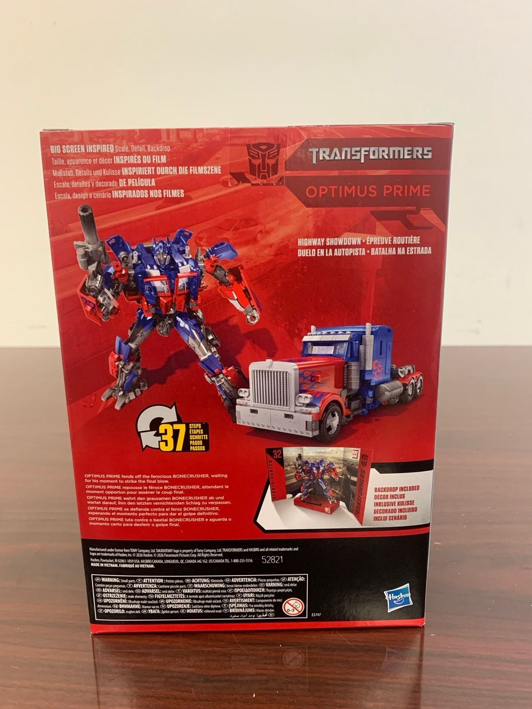 Transformers Studio Series 32 Voyager Class Optimus Prime 3