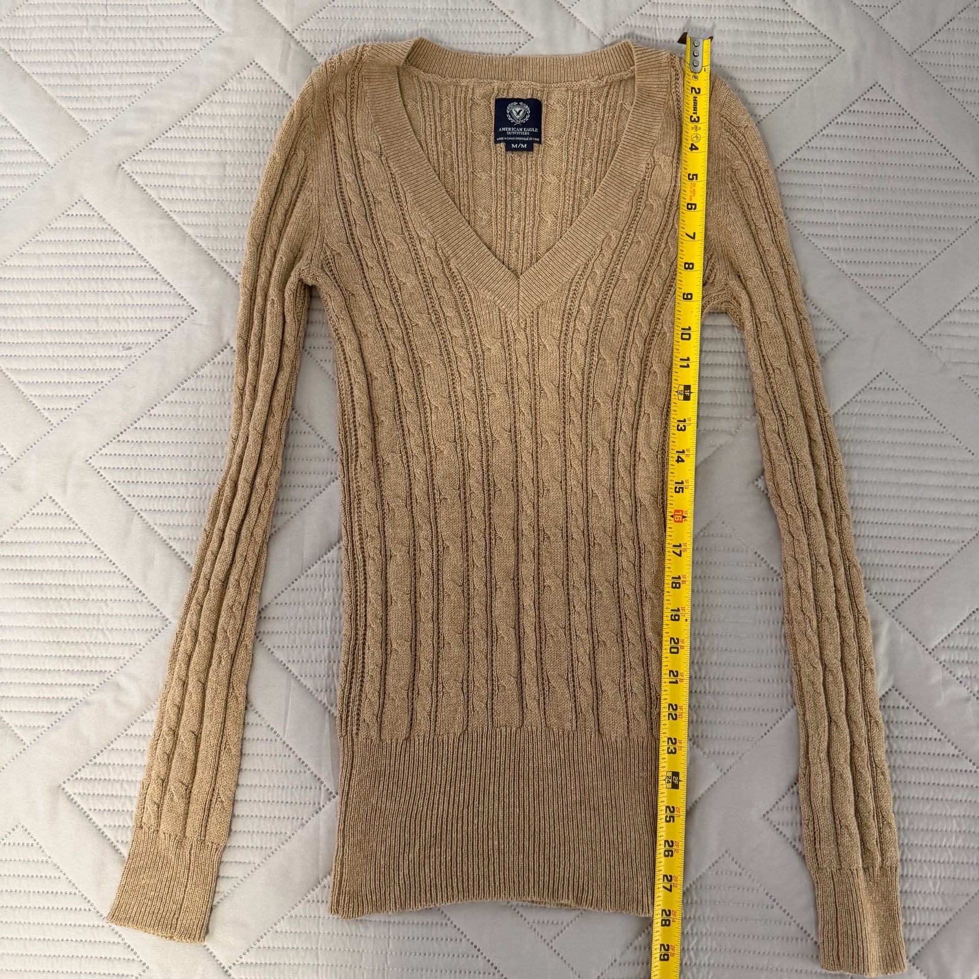 American Eagle Outfitters Cable Knit V Neck Sweater Size M 5