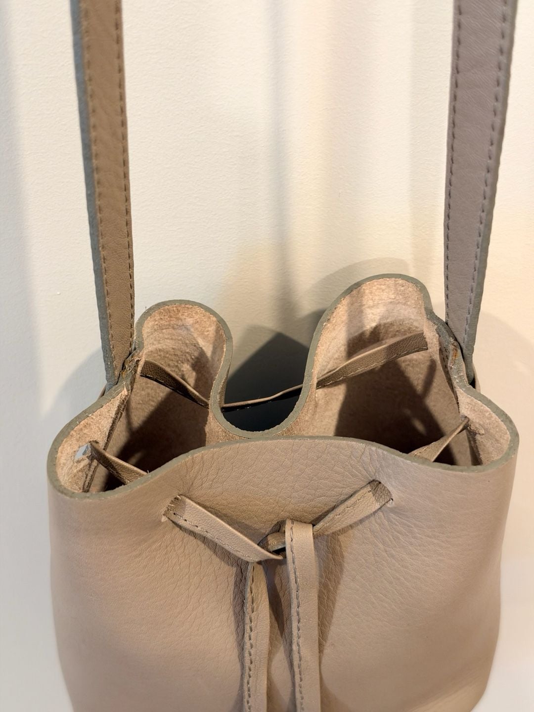 Shaffer Los Angeles Greta Bucket Bag Taupe Brown Leather 8