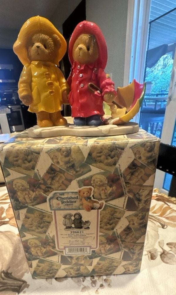 Cherished Teddies Joey And Lindsey We Can Weather Any Storm Figurine #726621 1
