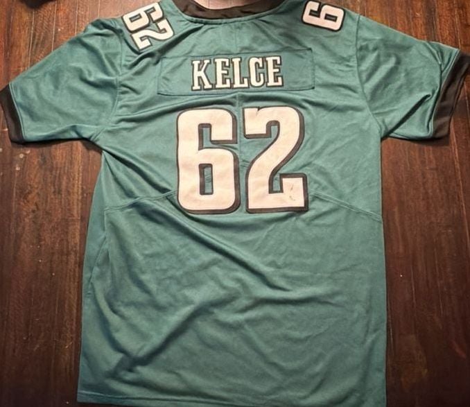 Philadelphia Eagles Jason Kelce #62 Jersey Size L Green 2