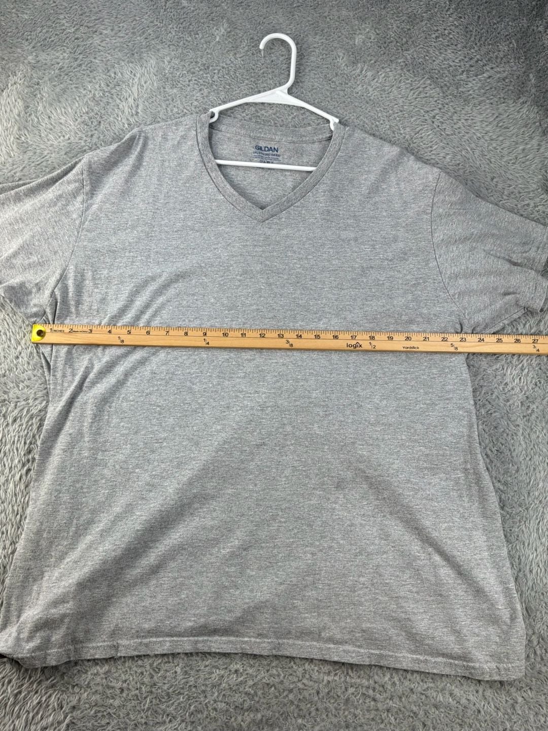 Bundle of (5) Men’s shirts Size 2XL 17