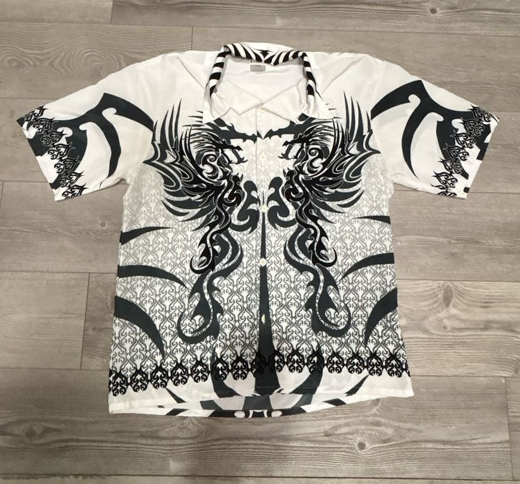 Vintage Y2K Tribal Dragon Button Up Shirt Black White 2