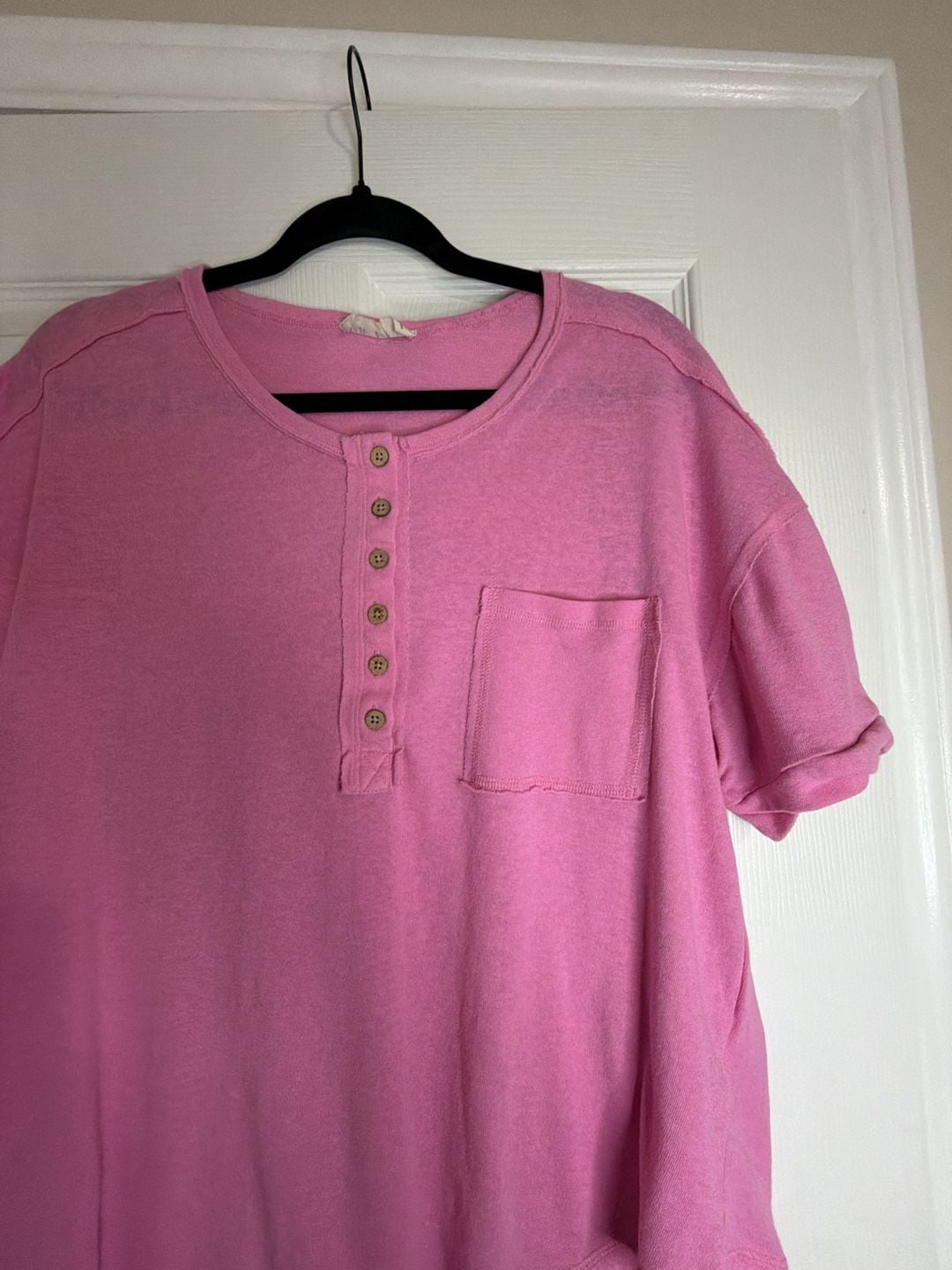 New In Henley Top Size M Pink Cotton Blend Short Sleeve Pocket Shirt 4