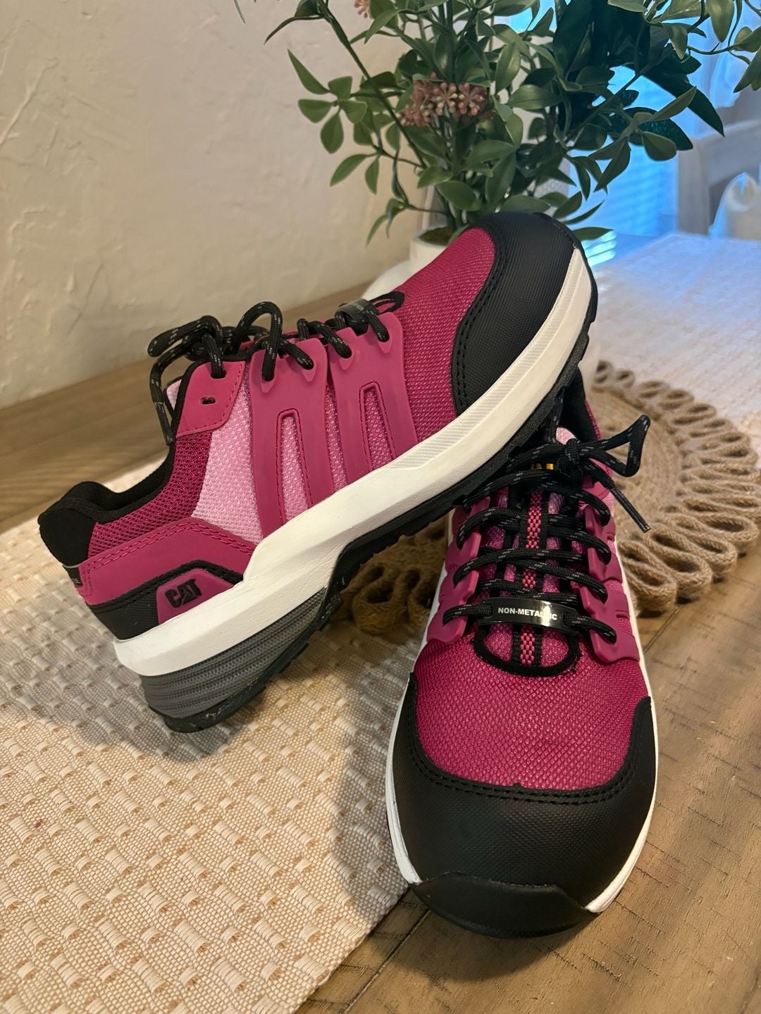 Caterpillar Streamline 2.0 Work Shoe Fuchsia Pink Composite Toe 3