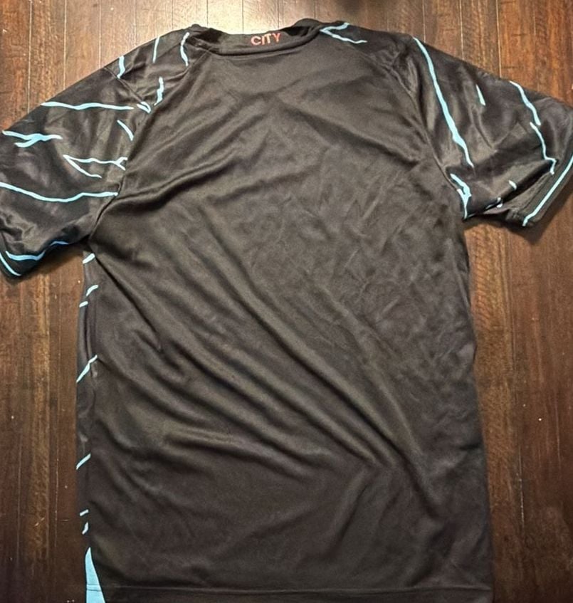 Product thumbnail 3