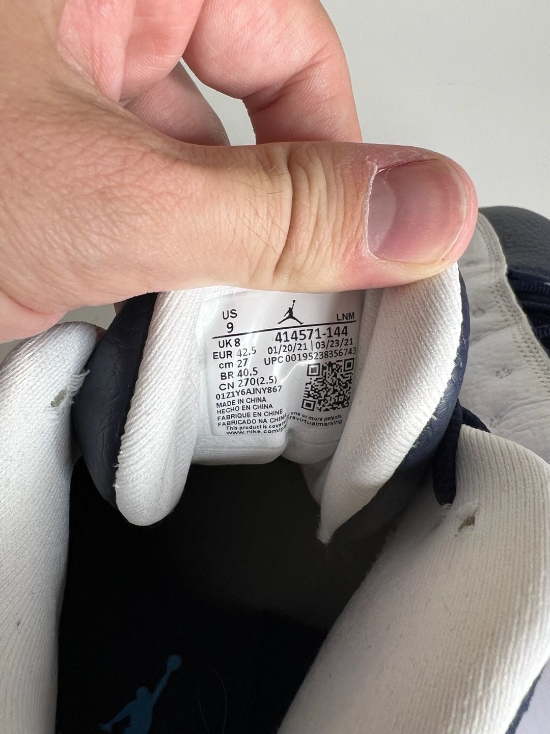 Jordan Air Jordan 13 Retro Size 9 Obsidian Powder Blue White Sneakers 9