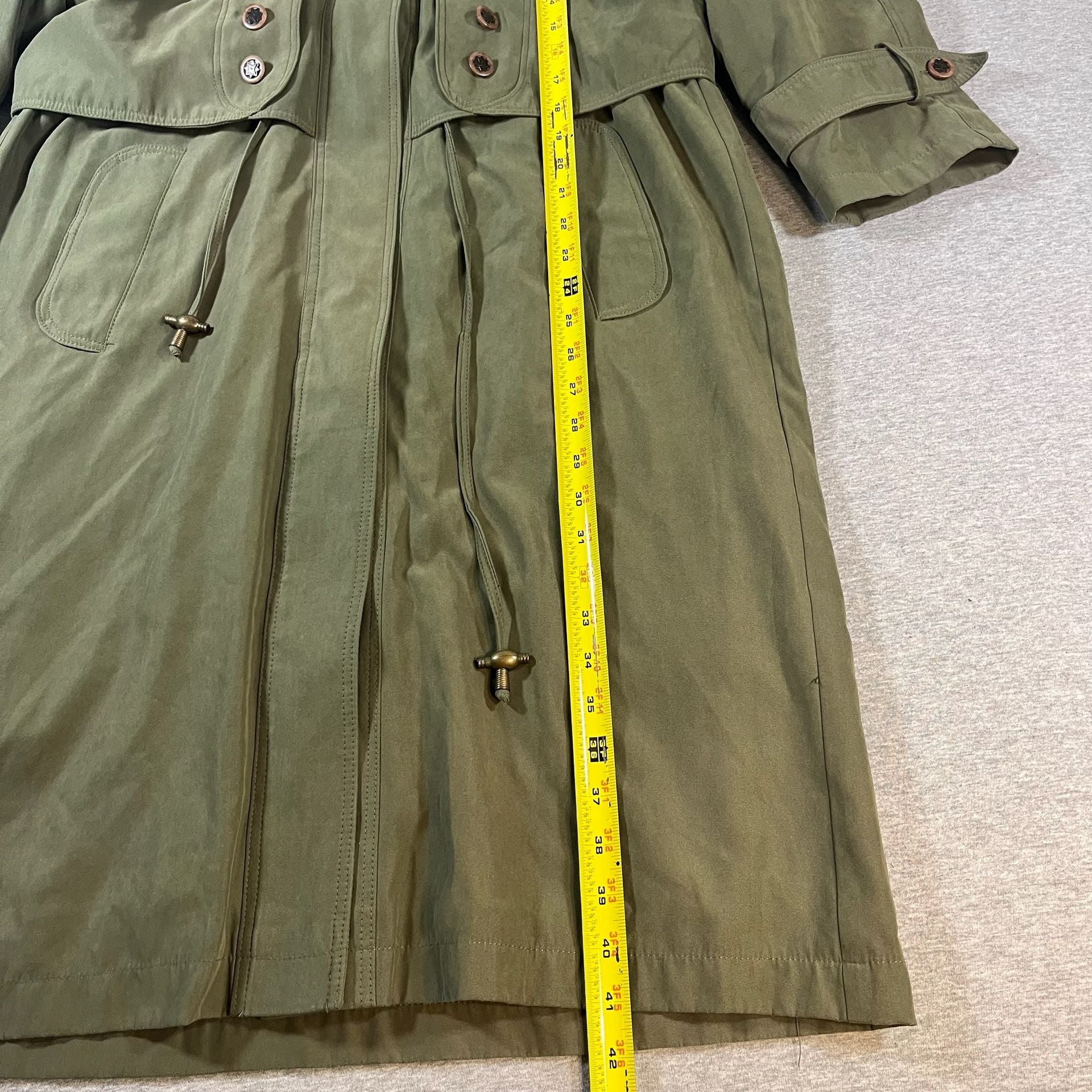 Vintage A2 Trench Coat Olive Green Capelet Double Breasted Lined Women’s 10D/P 4