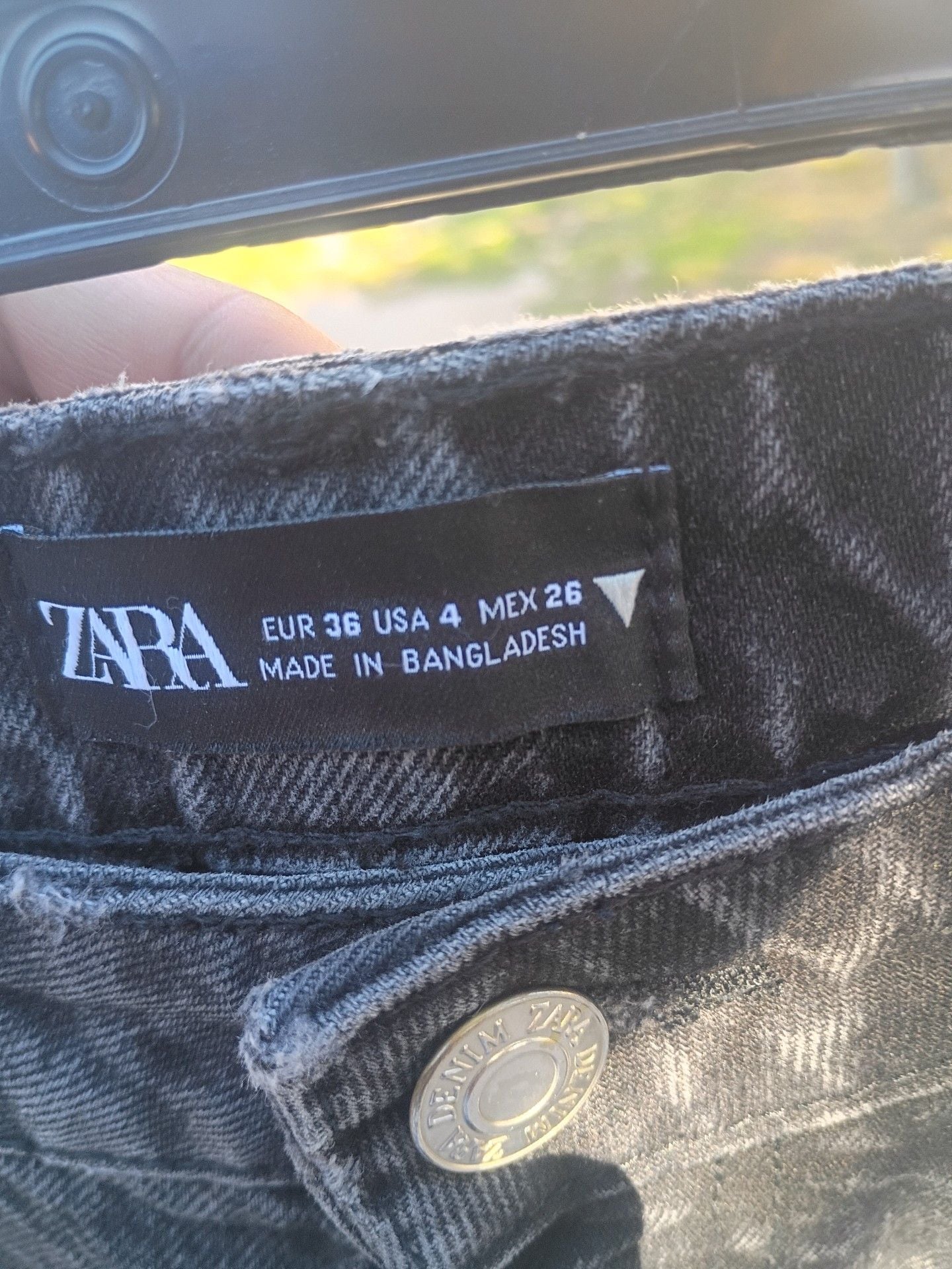 Zara Black Wash Jeans Size 4 4