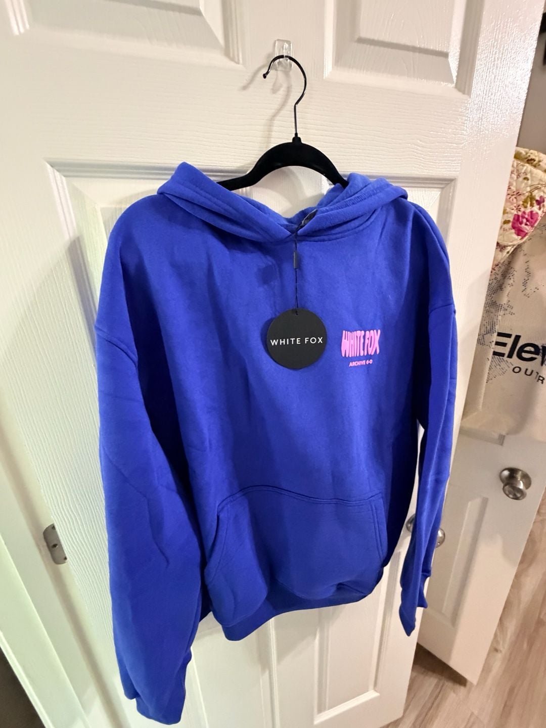 White Fox Archive 6.0 Malibu Blue Pink Oversize hoodie 5