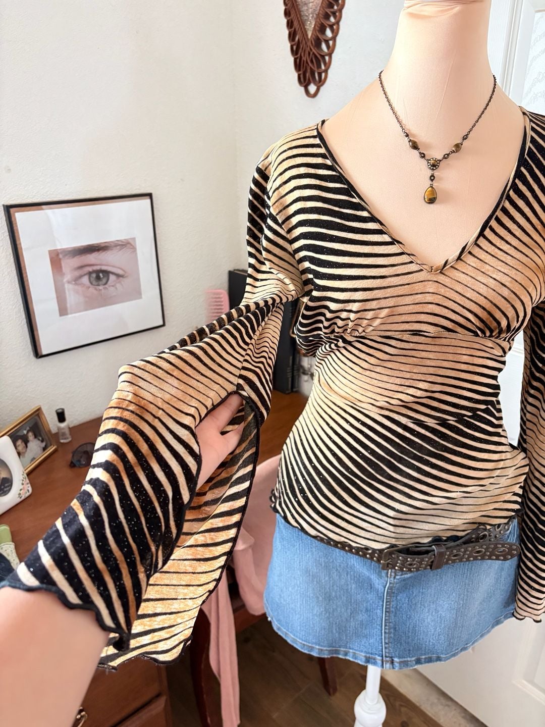 Forever 21 Y2K Striped Wrap Top Brown Black Shimmer Long Sleeve Ethereal Whimsy Boho 4