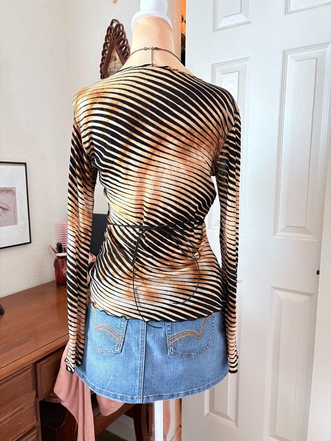 Forever 21 Y2K Striped Wrap Top Brown Black Shimmer Long Sleeve Ethereal Whimsy Boho 6