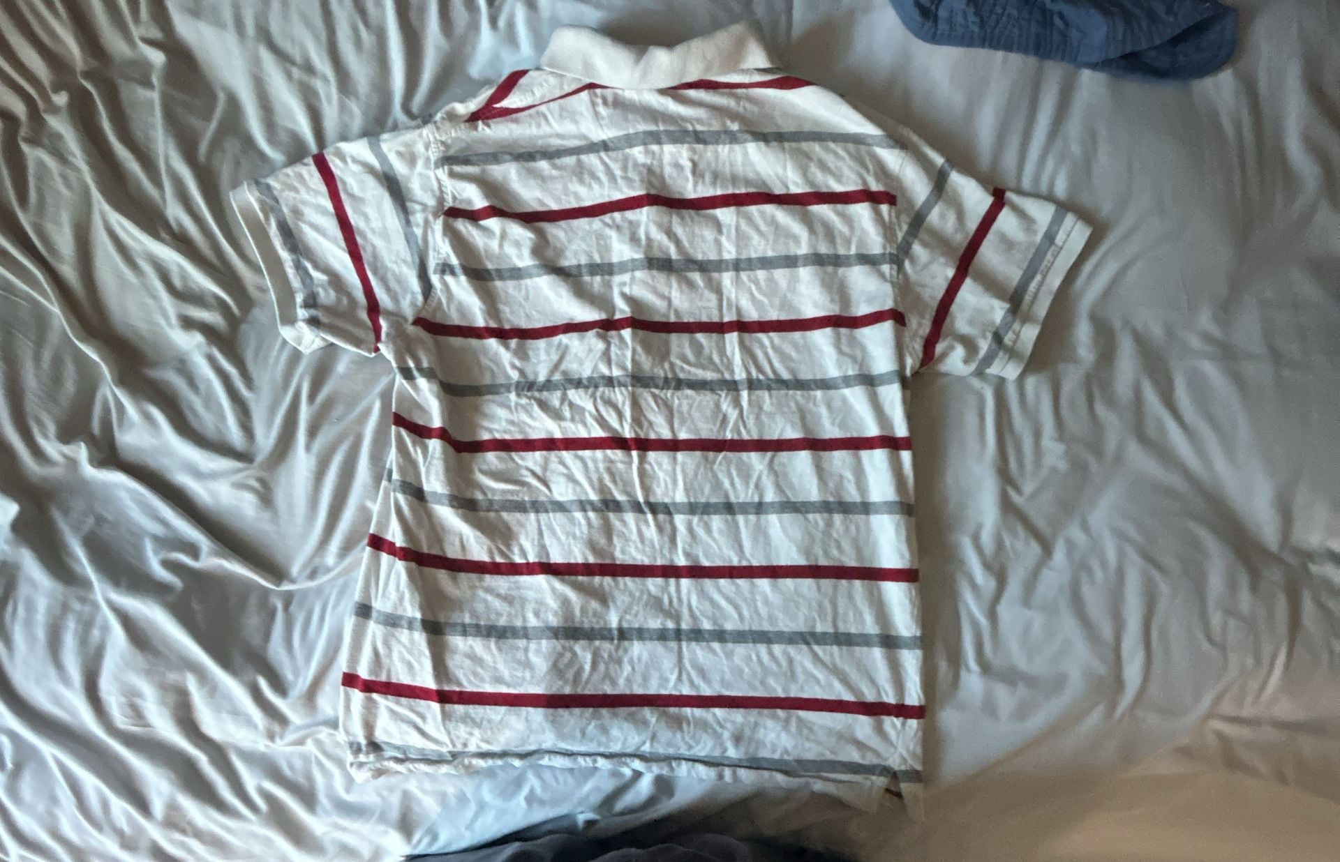 American Eagle Outfitters Striped Polo Shirt Size L White Red Gray
*NOT AMERICAN EAGLE*
BASIC EDITIONS ✅ 3
