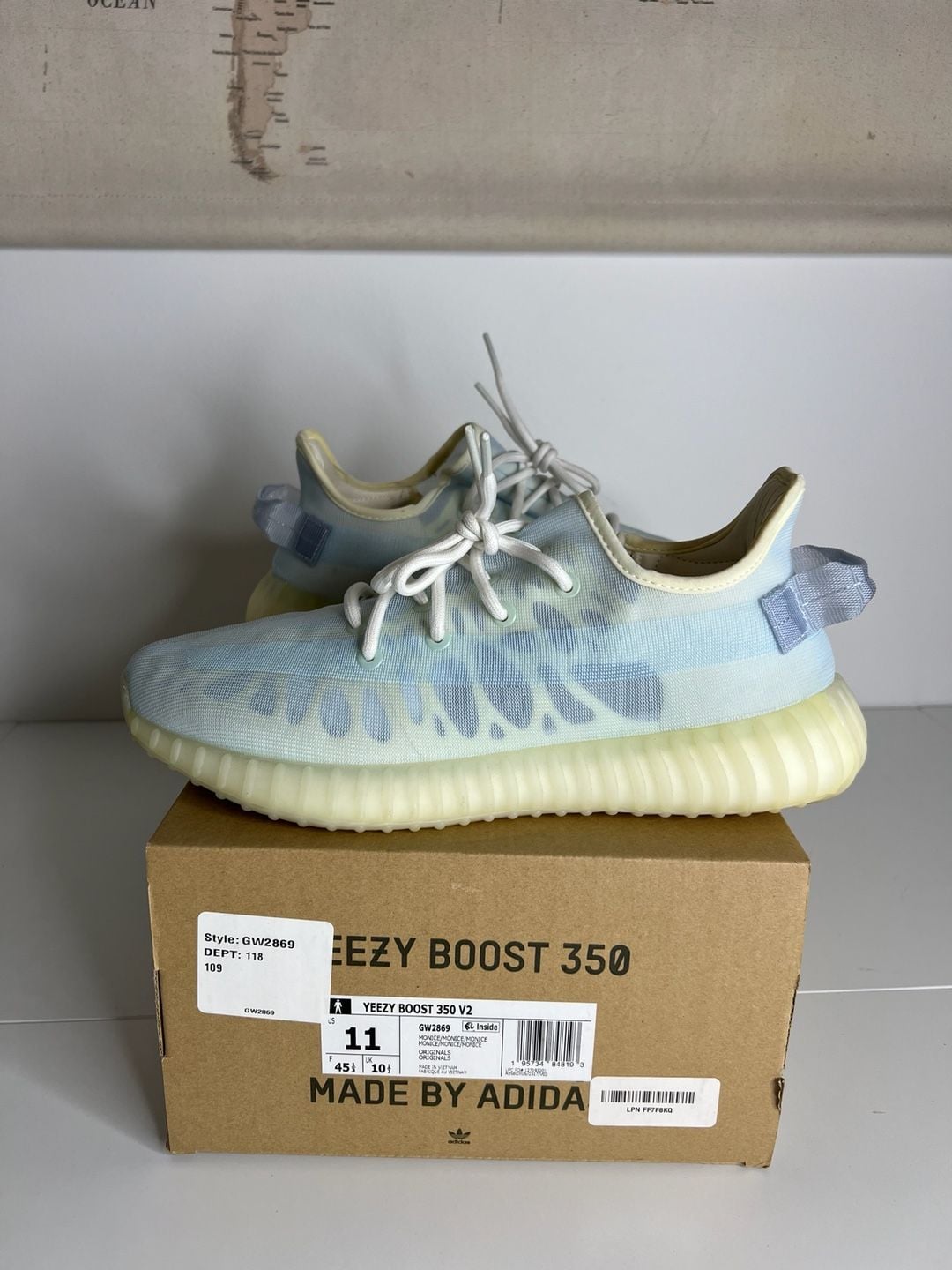 Adidas Yeezy Boost 350 V2 Size 11 Mono Ice GW2869 2