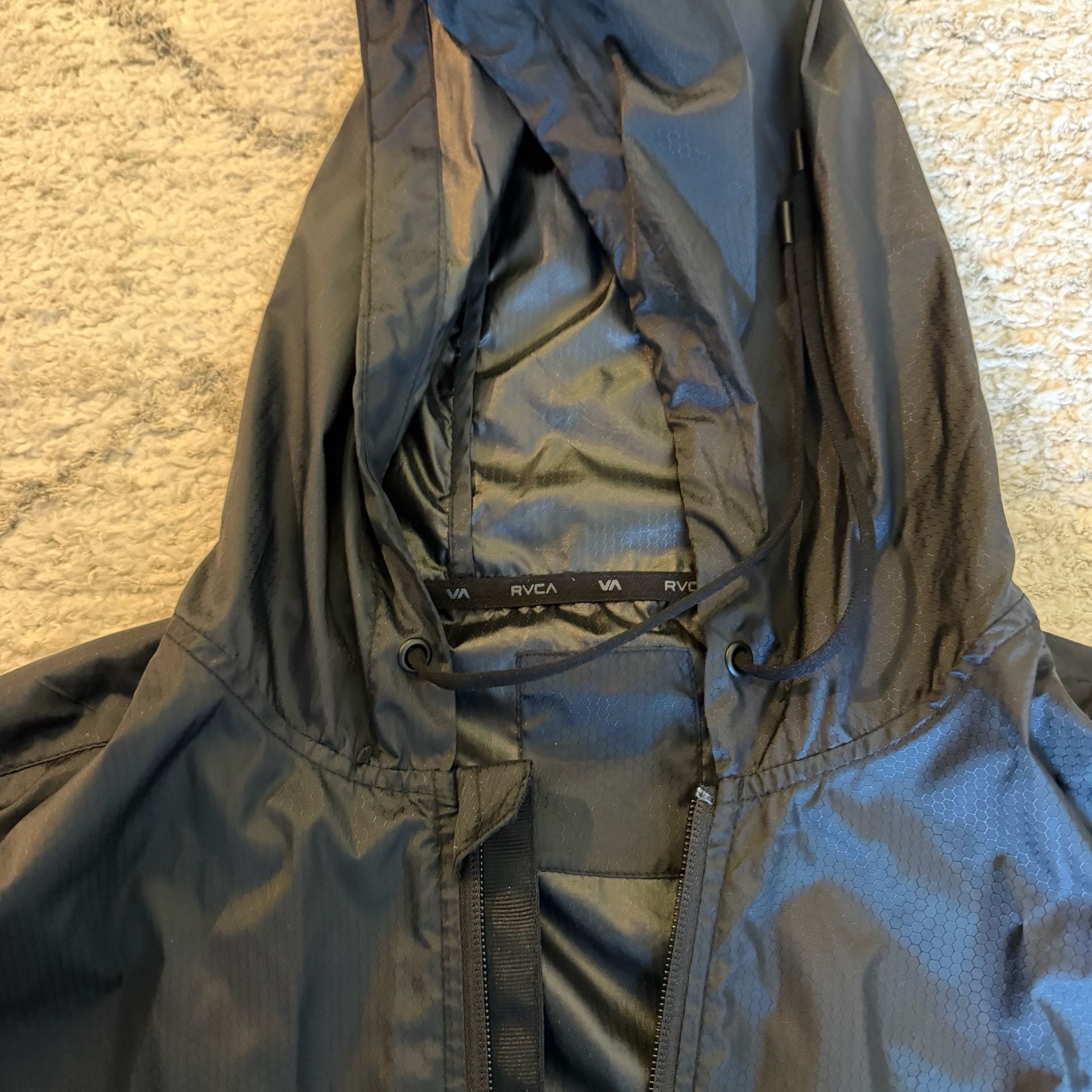RVCA Hooded Lightweight Windbreaker Jacket Black Maroon Size M 5
