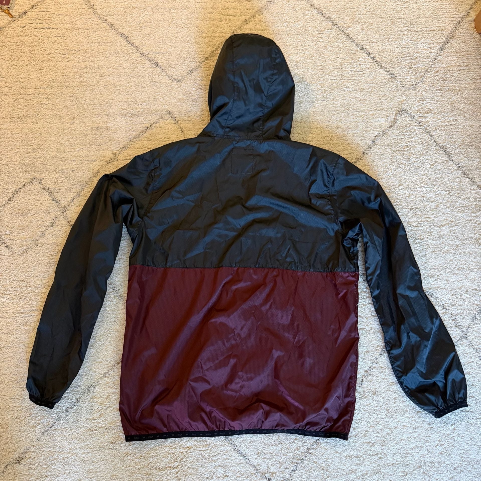 RVCA Hooded Lightweight Windbreaker Jacket Black Maroon Size M 9