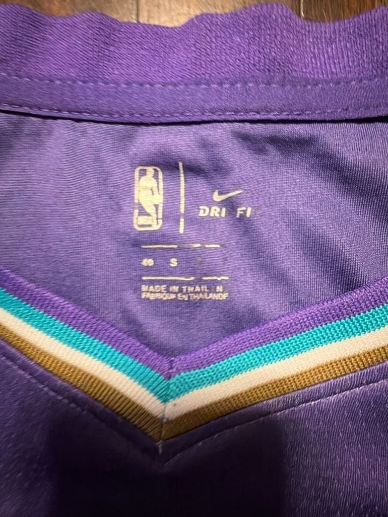 Nike Utah Jazz Mike Conley #10 Size 40 Purple Swingman Jersey 5