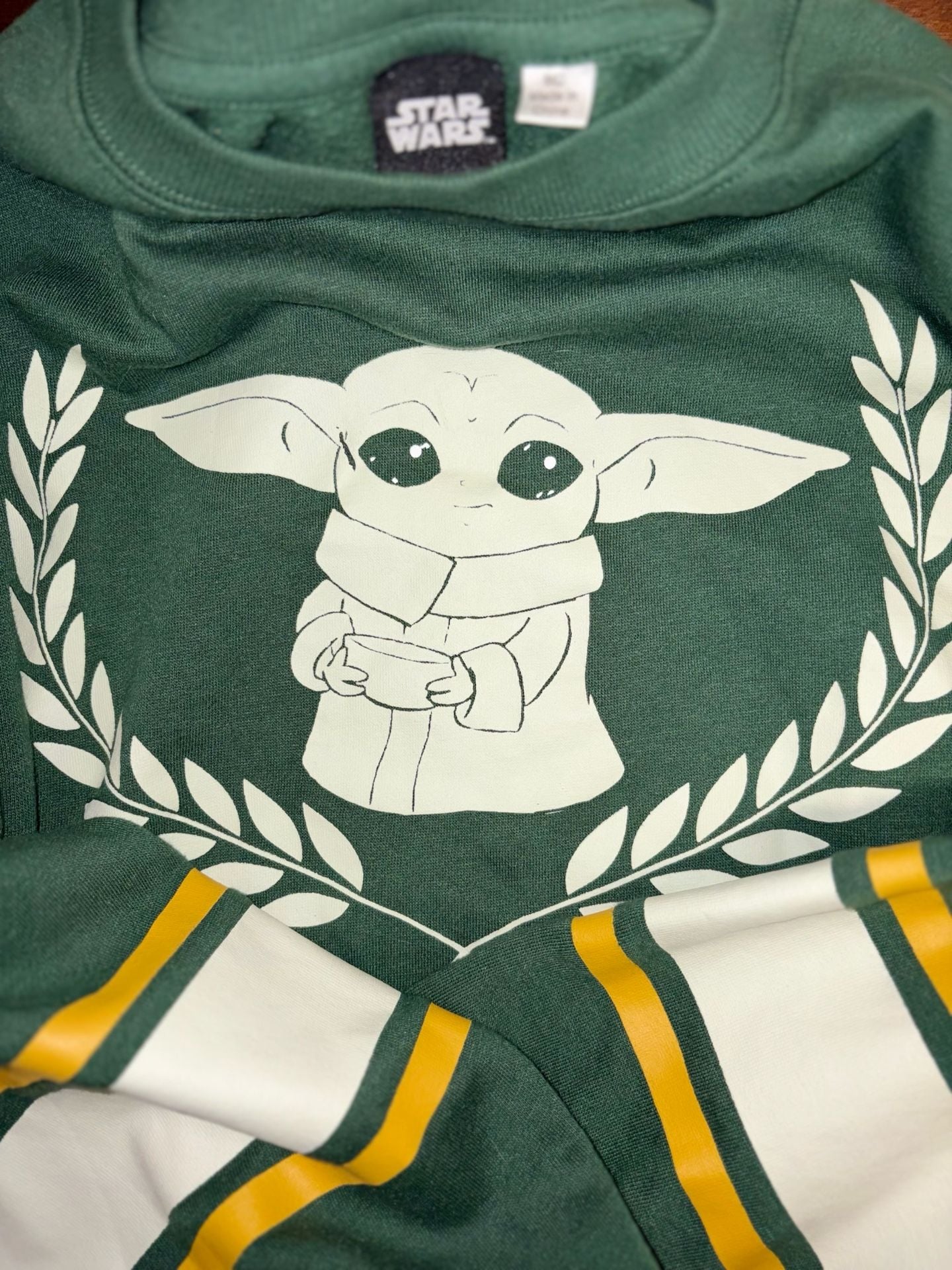 Star Wars Grogu Sweatshirt Size MD Green 4