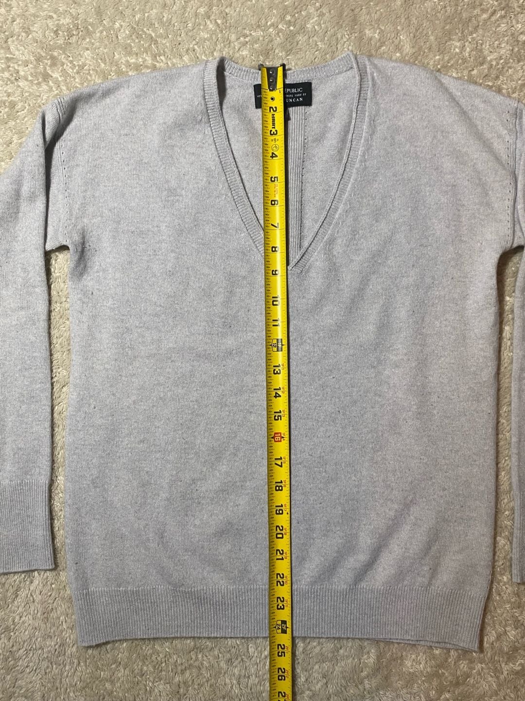 Banana Republic V-Neck Sweater Size S Gray Cashmere Yarn By Todd & Duncan 6