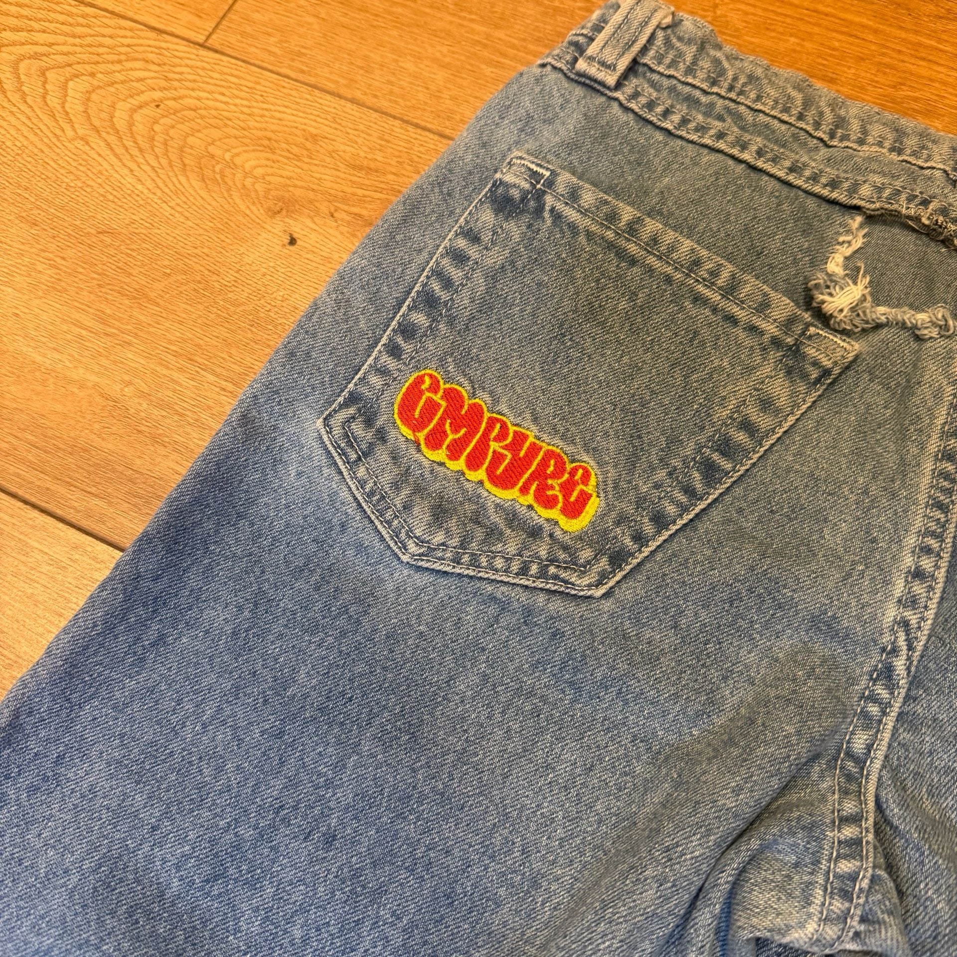 Product thumbnail 6