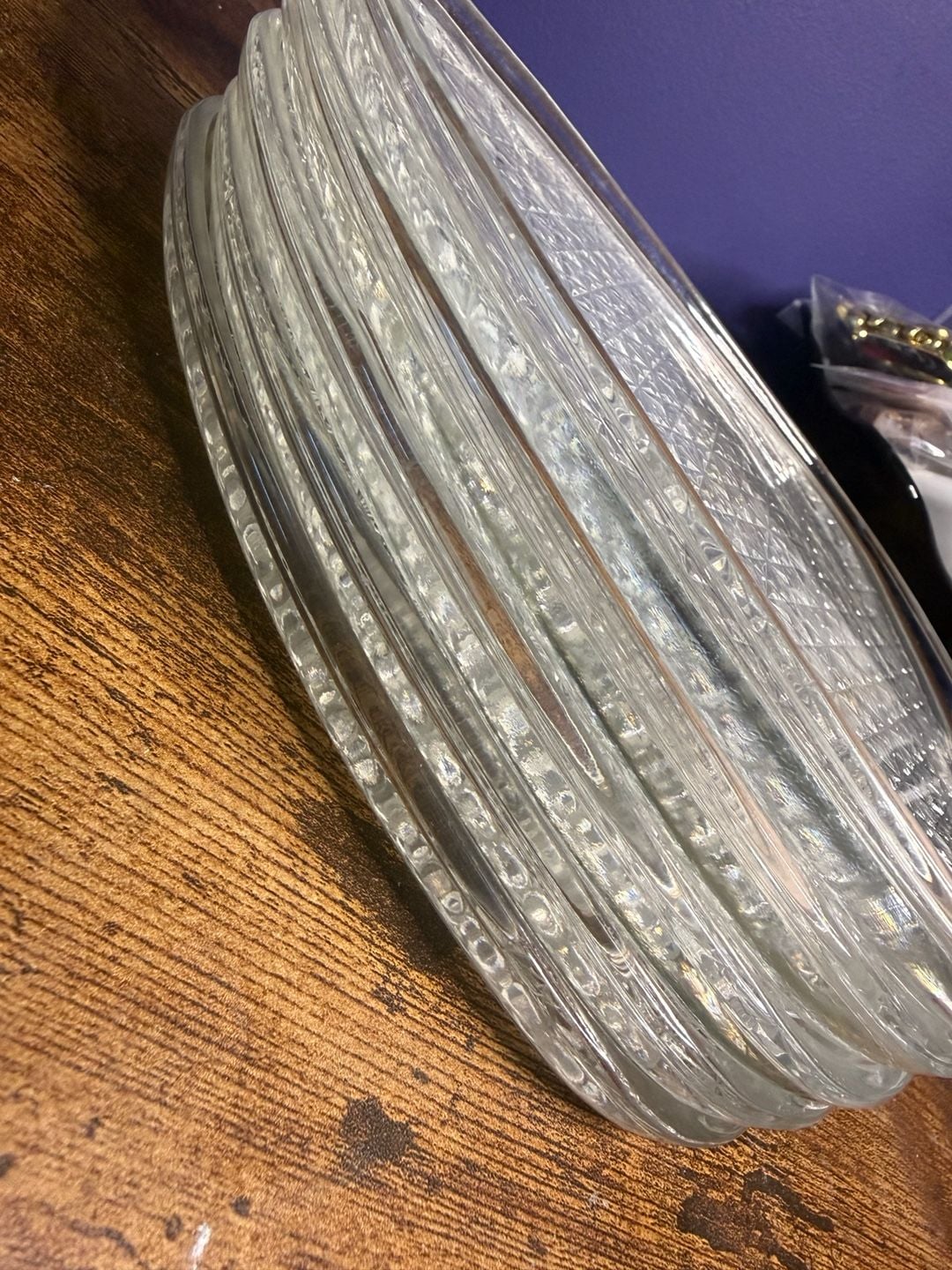 Set of 5 Triangle Daisy And Button Clear Glass Snack Plates 2