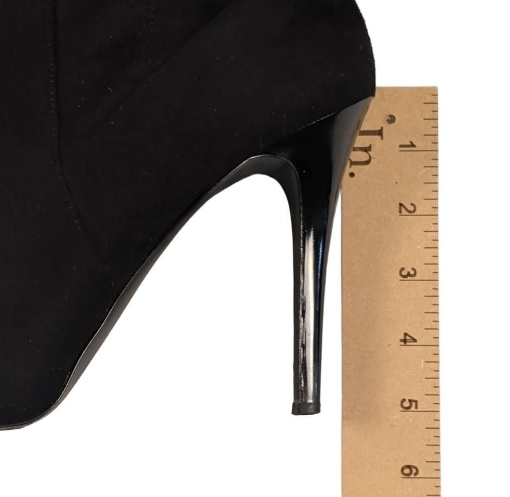 GUESS Women's Black Faux Leather Knee High Pointed Toe Stiletto Boots 10M 10