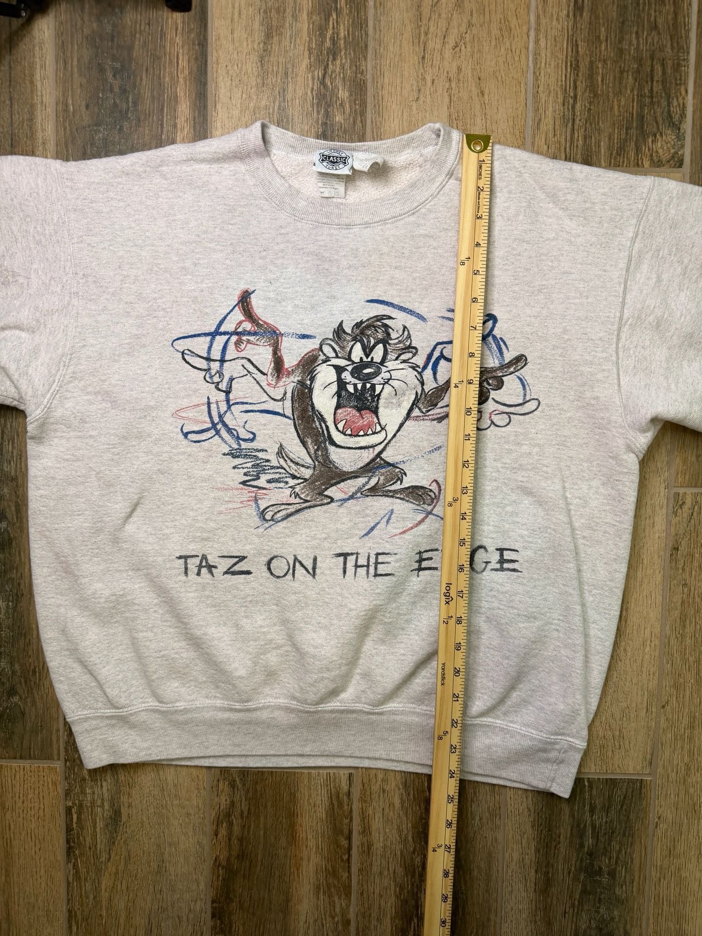 Vintage Looney Tunes Taz On The Edge Sweatshirt Size L Gray Vintage 4