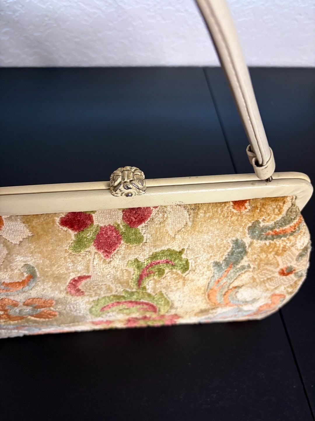 Vintage Floral Tapestry Carpet Bag Handbag L & M handbag from the 1950-1960’s 9