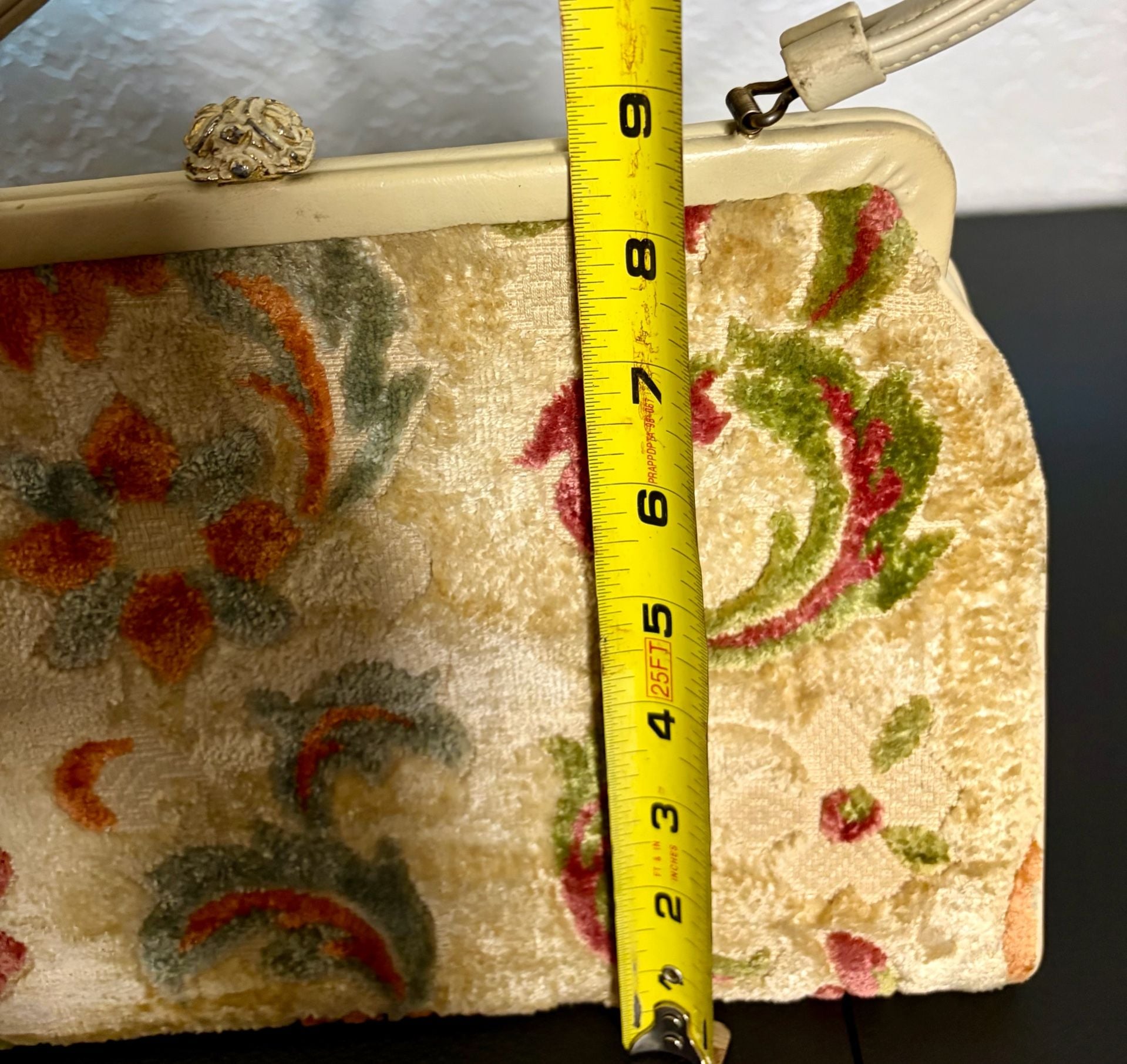 Vintage Floral Tapestry Carpet Bag Handbag L & M handbag from the 1950-1960’s 13