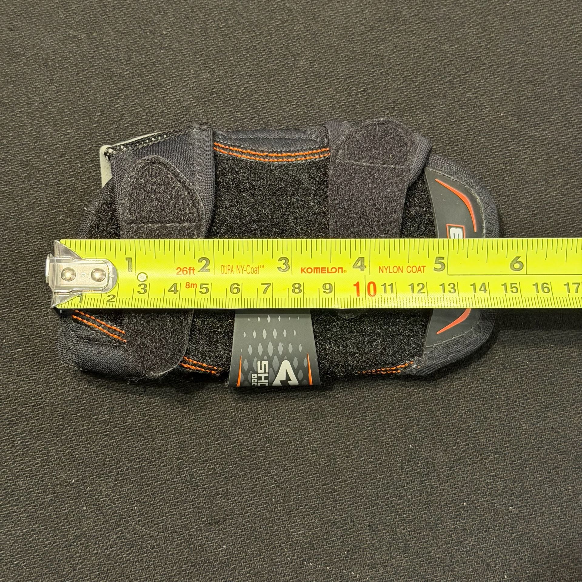 Wrist Support Right Hand Black #824 sz L 11
