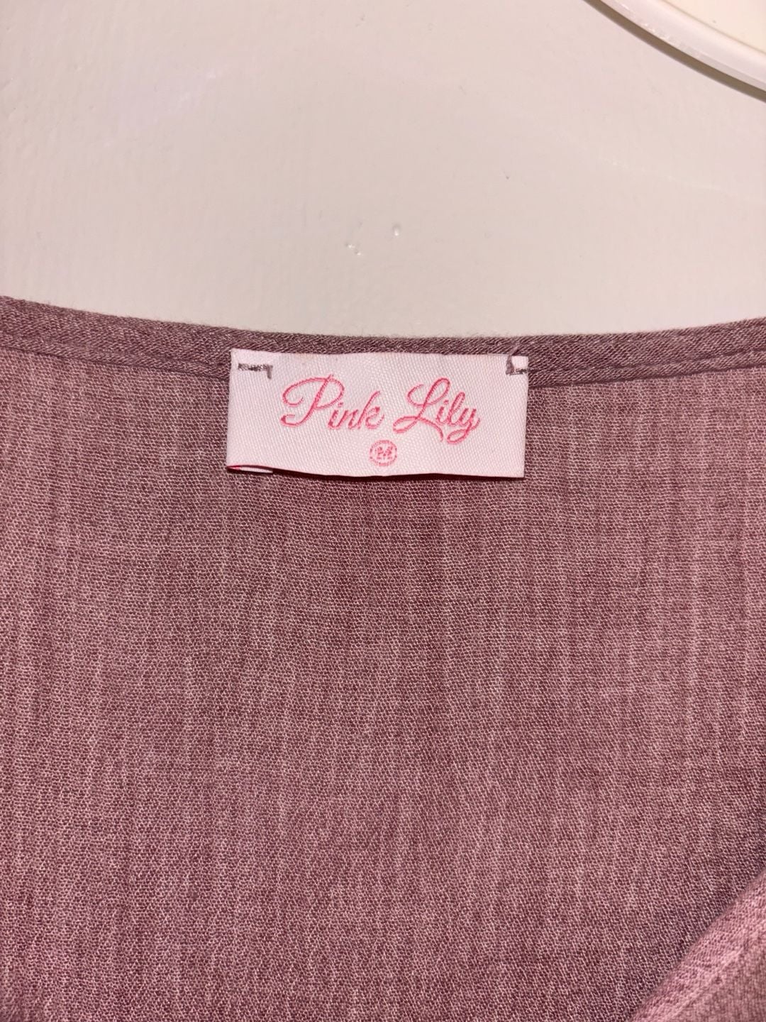 Pink Lily Peplum Blouse Size M Mauve Button Front Ruffle Sleeves 4