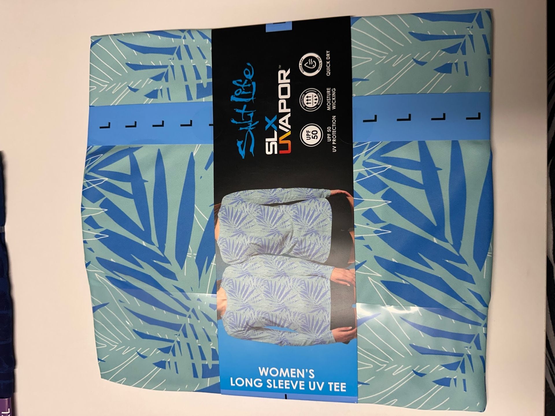 Salt Life SLX UVapor Long Sleeve UV Tee Size L Light Blue Palm Leaf 1